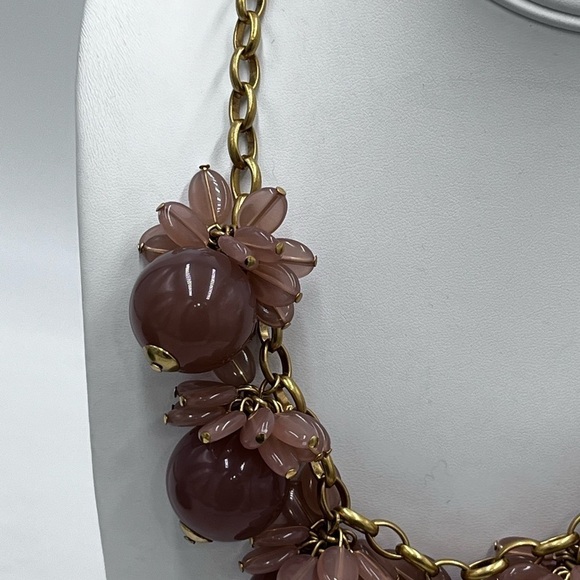 J.Crew Blossom Bauble Statement
Cluster Dark Mauve Neutral Necklace
- NWT - Picture 9 of 11